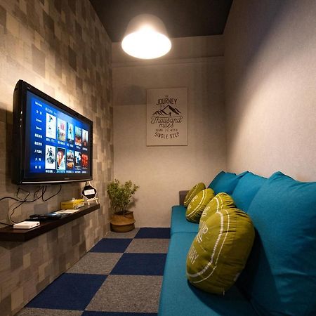 Vibrant Hostel Kota Kinabalu Bagian luar foto