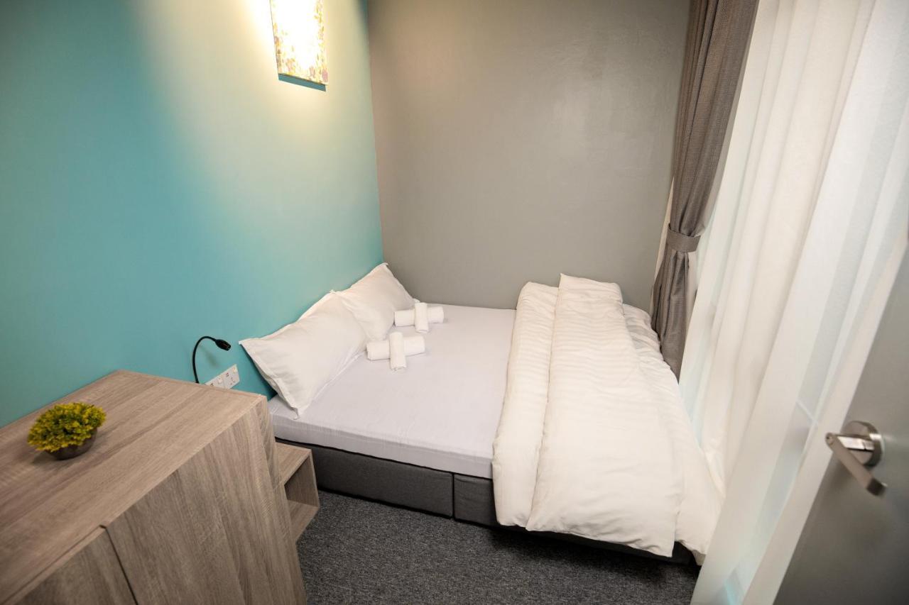 Vibrant Hostel Kota Kinabalu Bagian luar foto